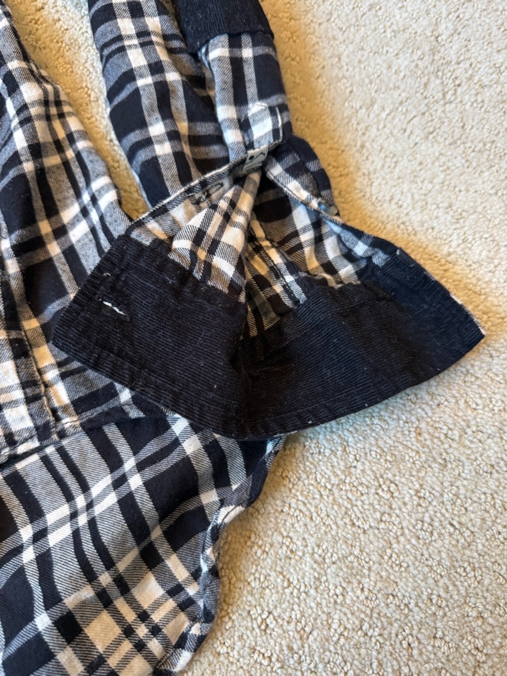 Kanu Black & White Plaid Button-Up Shirt - Picture 4 of 5